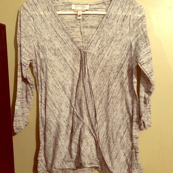Cute and Comfy Nursing Top - Picture 1 of 3